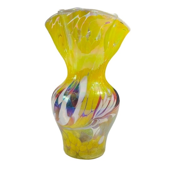 Aurene Rainbow AOWL Art Glass Vase Yellow 8” Height 5” Wide Made In Poland - Picture 2 of 8
